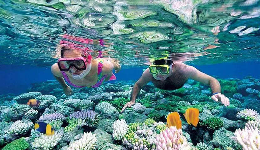 Couple snorkeling in Nha Trang